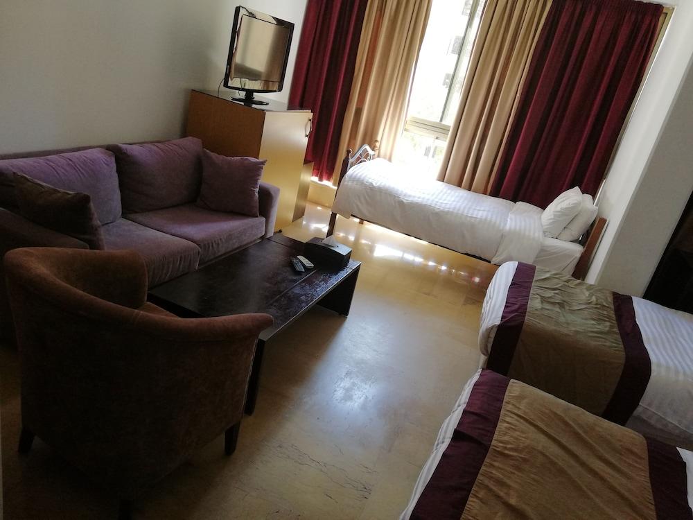 Bliss 3000 Furnished Studios Beirute Exterior foto